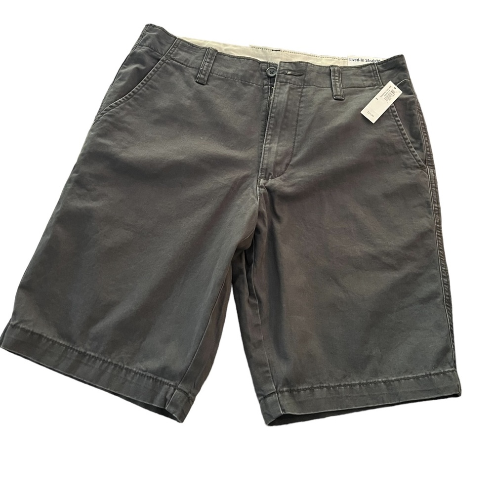 Dark Gray NWT Old Navy Men’s Shorts. Sz 31.